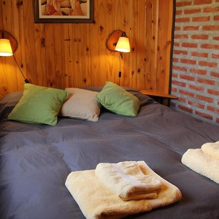 Cabanas Boca Del Chimehuin Junín de los Andes Esterno foto