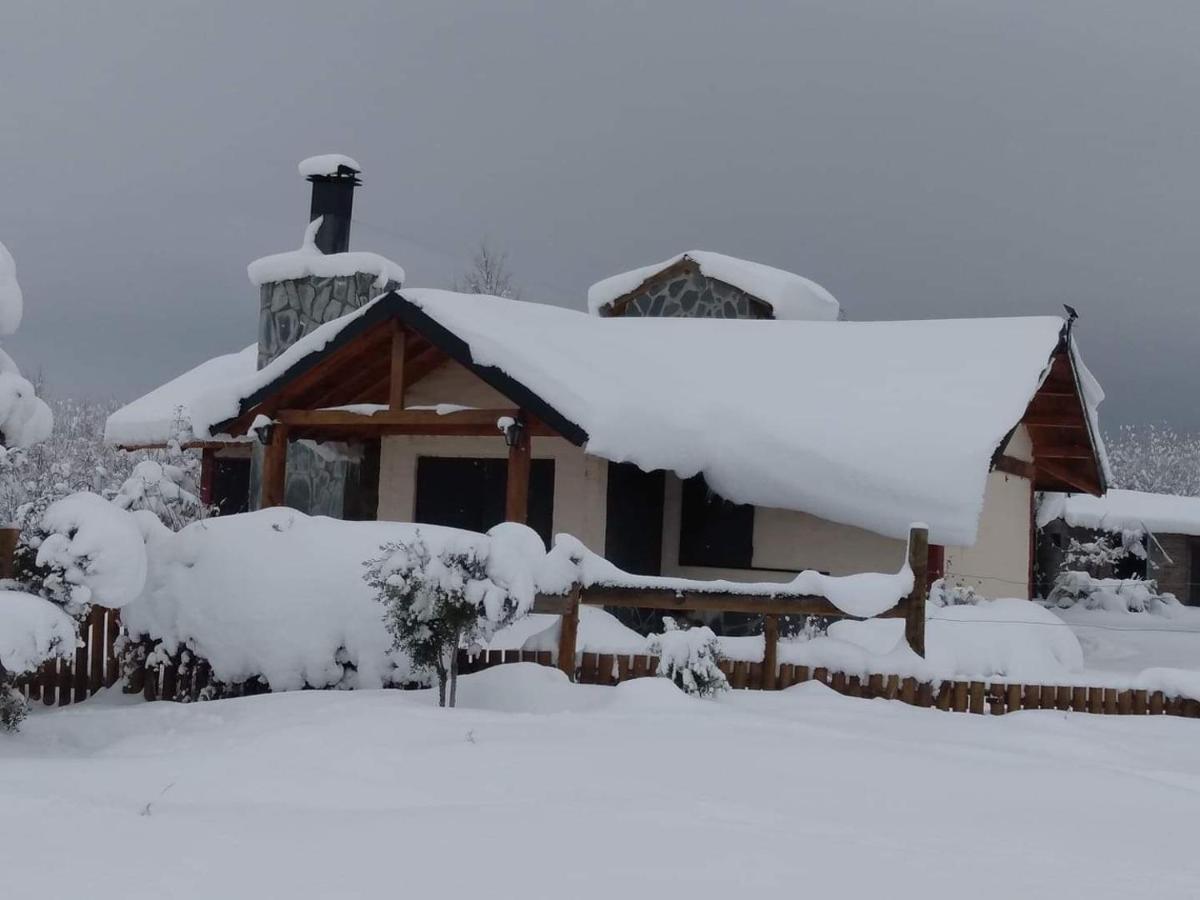 Cabanas Boca Del Chimehuin Junín de los Andes Esterno foto