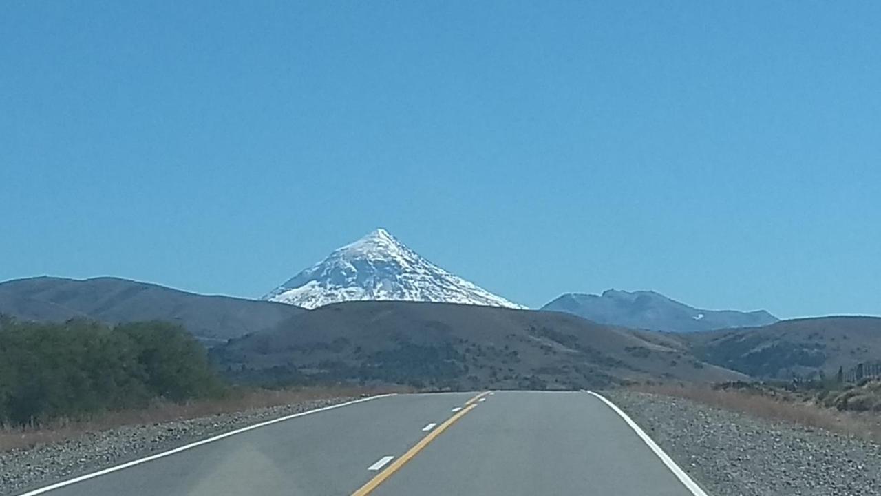 Cabanas Boca Del Chimehuin Junín de los Andes Esterno foto